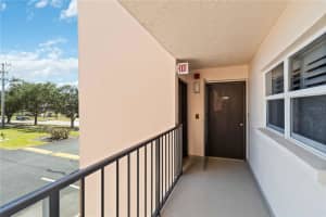 232 SAINT AUGUSTINE AVENUE, VENICE, FL 34285 Sold 05/02/25
