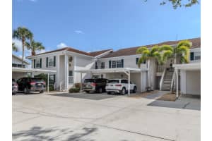 803 MONTROSE DRIVE, VENICE, FL 34293 Sold 06/06/25