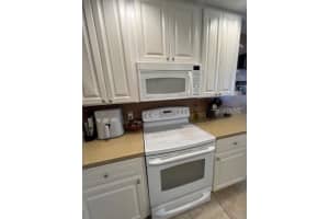 1569 NAPOLI DRIVE, SARASOTA, FL 34232 Sold 04/09/25
