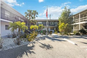 236 HARBOR DRIVE, VENICE, FL 34285 - MLS#MFRN6137460