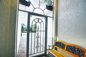 4398 SUMMERTREE ROAD, VENICE, FL 34293 - MLS#MFRN6137486