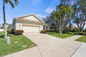 8603 46TH AVENUE CIRCLE, BRADENTON, FL 34210 Sold 08/05/25
