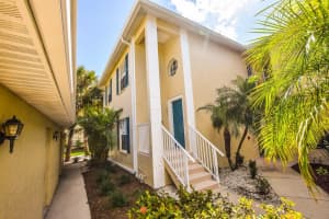 780 MONTROSE DRIVE, VENICE, FL 34293 Sold 04/15/25