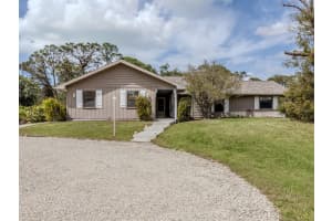 1740 CHADWICK ROAD, ENGLEWOOD, FL 34223 Sold 05/16/25