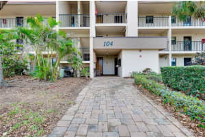 104 CAPRI ISLES BOULEVARD, VENICE, FL 34292 Sold 04/07/25