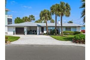 1604 CASEY KEY ROAD, NOKOMIS, FL 34275 - MLS#MFRN6137556