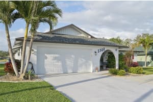 1300 LUCAYA AVENUE, VENICE, FL 34285 Sold 07/15/25