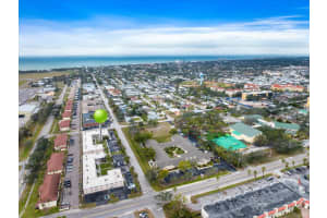 400 BASE AVENUE, VENICE, FL 34285 - MLS#MFRN6137588
