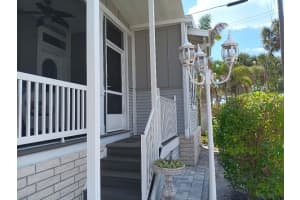 601 CLUB HOUSE ROAD, VENICE, FL 34285 - MLS#MFRN6137660