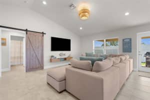 1087 PIEDMONT ROAD, VENICE, FL 34293 Sold 07/01/25