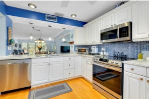 838 BIRD BAY WAY, VENICE, FL 34285 - MLS#MFRN6137683