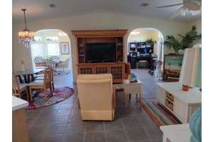805 S WATERWAY, VENICE, FL 34285 - MLS#MFRN6137707