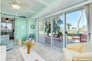 483 CIRCLEWOOD DRIVE, VENICE, FL 34293 - MLS#MFRN6137716