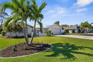 201 Cavallini Dr, NOKOMIS