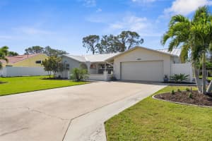 201 CAVALLINI DRIVE, NOKOMIS, FL 34275 - MLS#MFRN6137734