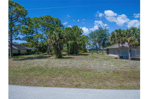 69 WHITE MARSH LANE, ROTONDA WEST, FL 33947 - MLS#MFRN6137829