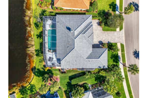 611 SAWGRASS BRIDGE ROAD, VENICE, FL 34292 Sold 05/09/25