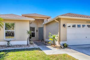 3226 58TH TERRACE, BRADENTON, FL 34203 Sold 04/25/25