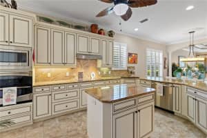 11045 BARNSLEY DRIVE, VENICE, FL 34293 Sold 04/30/25