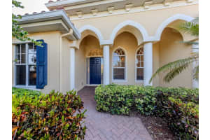 101 PORTOFINO DRIVE, NORTH VENICE, FL 34275 - MLS#MFRN6137983