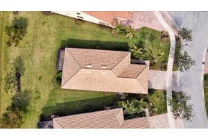 19249 ISADORA STREET, VENICE, FL 34293 Sold 05/15/25