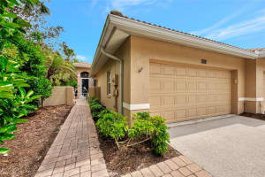 335 AUBURN WOODS CIRCLE, VENICE, FL 34292 Sold 08/01/25