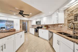 1311 PINE NEEDLE ROAD, VENICE, FL 34285 Sold 06/26/25