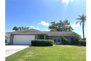1234 Pinebrook Way, VENICE