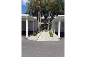 429 Cerromar Ln #352, VENICE