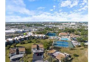 612 BIRD BAY DRIVE, VENICE, FL 34285 Sold 06/04/25