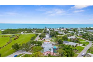 304 BEACH ROAD, VENICE, FL 34285 - MLS#MFRN6138156