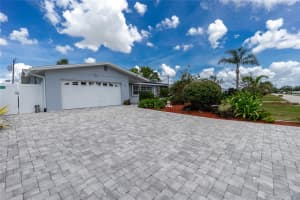 379 PEPPERTREE ROAD, VENICE, FL 34293 Sold 06/20/25