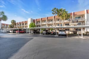 250 SANTA MARIA STREET, VENICE, FL 34285 Sold 06/27/25