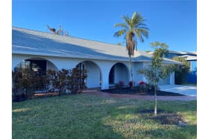 26 GOLFVIEW COURT, ROTONDA WEST, FL 33947 - MLS#MFRN6138295