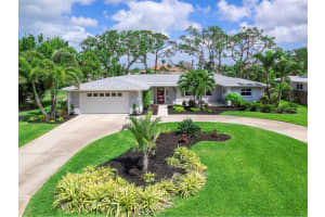 608 Apalachicola Rd, VENICE