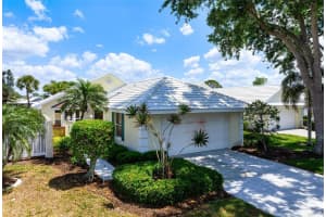 799 HARRINGTON LAKE DRIVE, VENICE, FL 34293 Sold 08/28/25