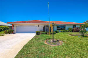 322 OAKWOOD CIRCLE, ENGLEWOOD, FL 34223 Sold 06/30/25