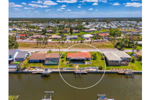 322 OAKWOOD CIRCLE, ENGLEWOOD, FL 34223 Sold 06/30/25