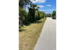 7331 FINNEGAN STREET, PORT CHARLOTTE, FL 33981 Sold 09/08/25