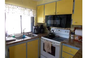 358 LONGWOOD DRIVE, VENICE, FL 34285 - MLS#MFRN6138520