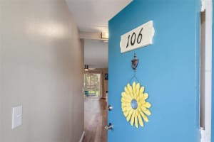 649 Tamiami Trl S #106, VENICE