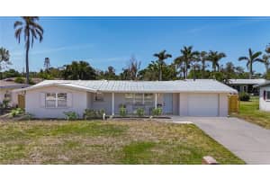 2108 Lee Ln, SARASOTA