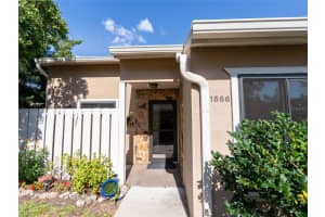 1566 TALLYWOOD DRIVE, SARASOTA, FL 34237 Sold 06/02/25