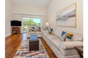 770 VILLAGE CIRCLE, VENICE, FL 34292 Sold 07/31/25