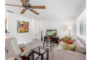 607 BAY POINT AVENUE, NOKOMIS, FL 34275 Sold 09/03/25