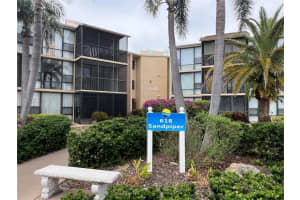 618 Bird Bay Dr S #212, VENICE