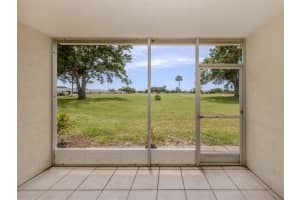 758 VILLAGE CIRCLE, VENICE, FL 34292 Sold 06/17/25