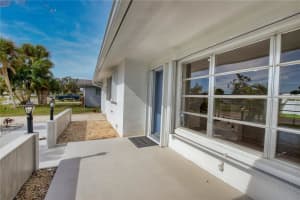 533 SHAMROCK BOULEVARD, VENICE, FL 34293 Sold 05/30/25