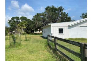 5760 HOWARD CREEK ROAD, SARASOTA, FL 34241 - MLS#MFRN6138825