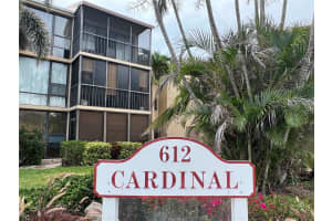 612 BIRD BAY DRIVE, VENICE, FL 34285 - MLS#MFRN6138847